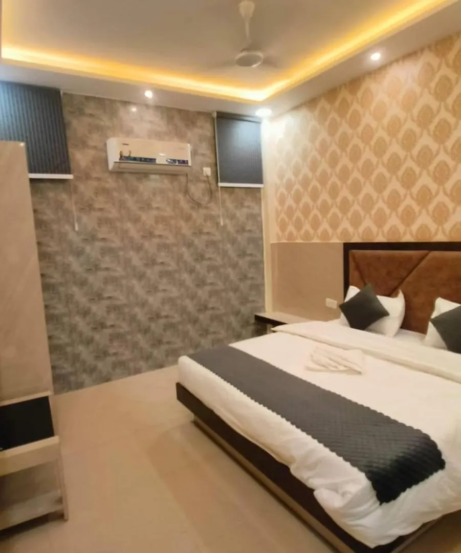 Hotel Prakash Residency Varanasi